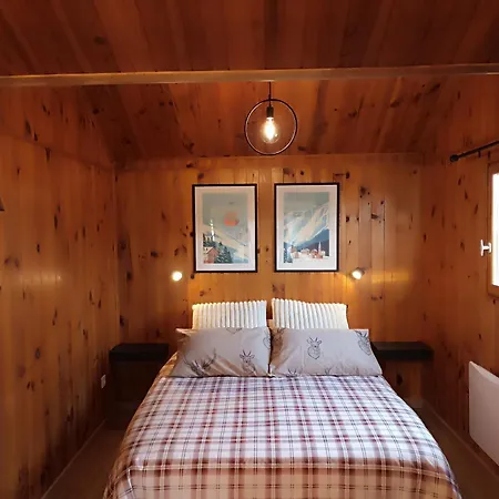 Le A La Campagne ! 木屋 *